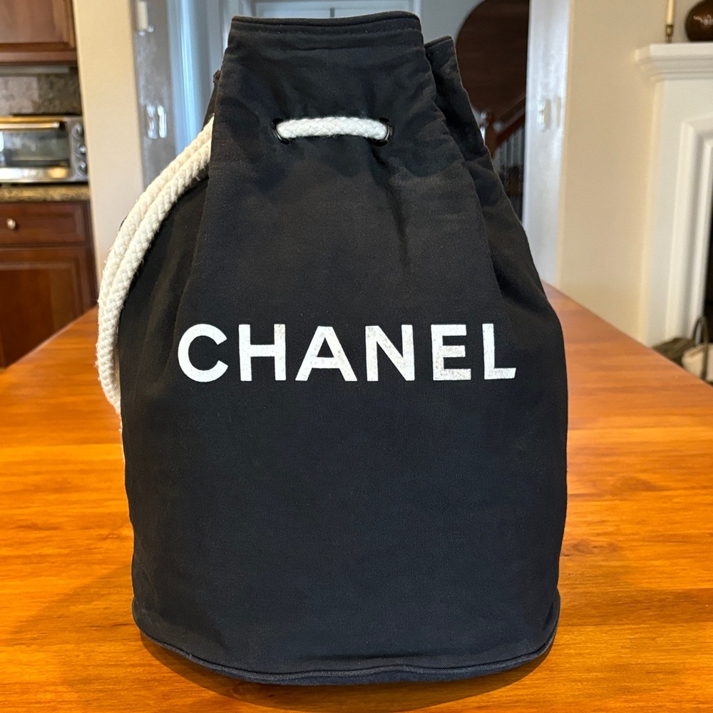 CHANEL Canvas Drawstring Tote Backpack Sling Bag Vinyl Lined Beach Bag Gym Bag 🖤